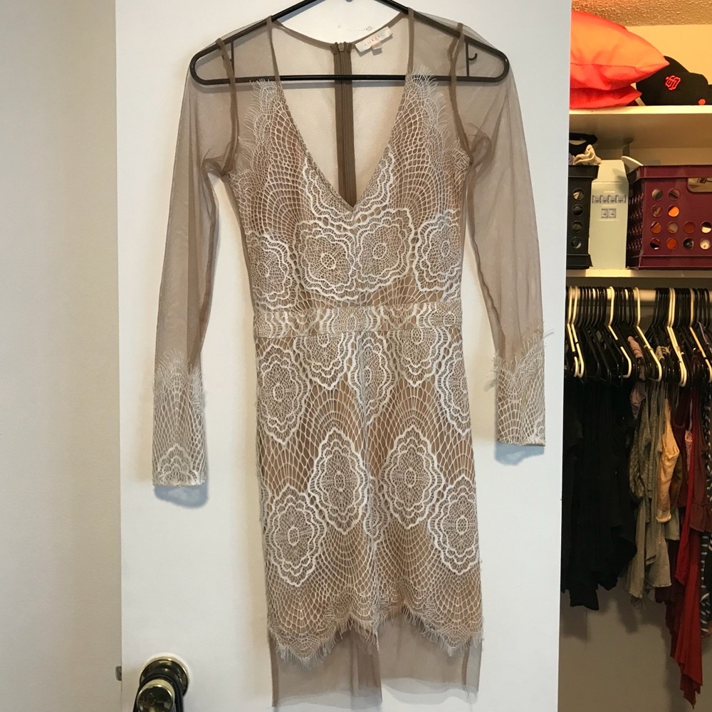 White lace dress